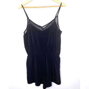 Forever 21 Black Romper Womens Large Spaghetti Strap Lace Trim *